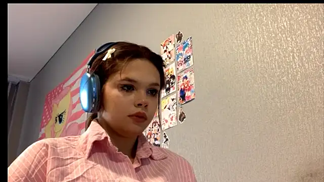 Iam_Eshly webcam