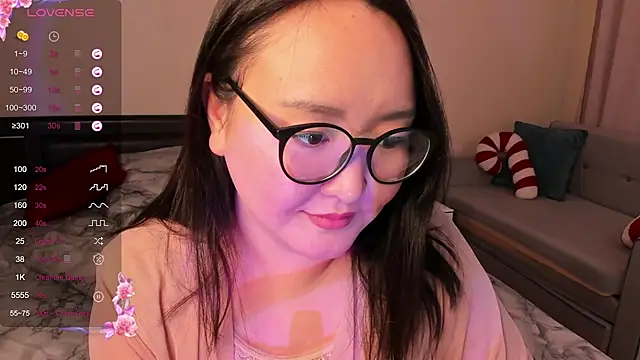 DanielleMullore webcam