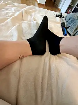 Midnight_Feet webcam