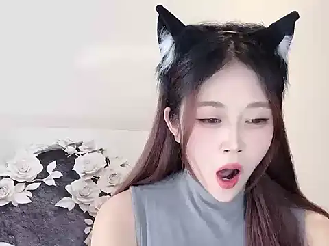 美女KiKi-011在线直播