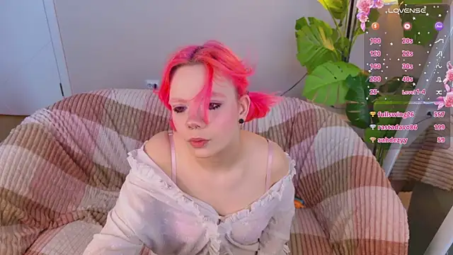 Waifu_Ketrin webcam