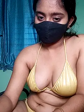 shrutee12 (F young) - Full nude🫦 in public 🫦🫦
