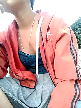 Zara-Lina webcam