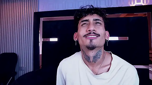 Dark_Eros_ webcam