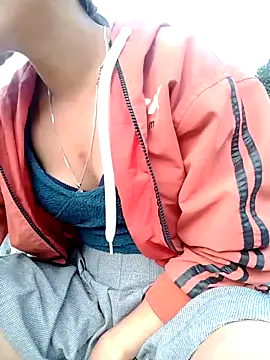 Zara-Lina webcam