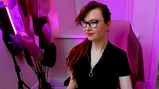 CarolGiggly webcam