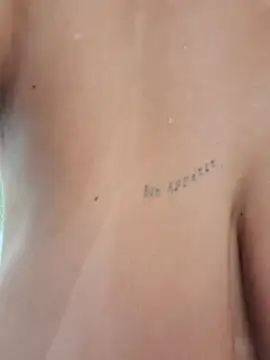 Escarlate4you_ webcam