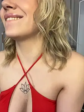 AlisaMyers webcam