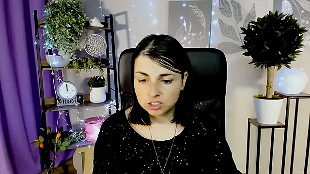 MartaEdams webcam