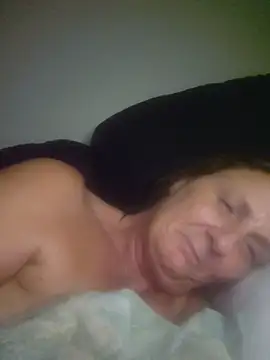 sultrysummer68 (F mature) - Use my sex machine.