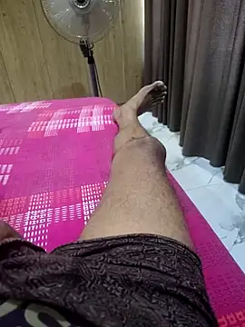 santhoshkannadaboy webcam