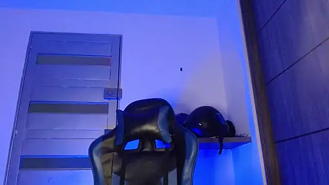 sexyboy-bigclit (G young) - OPEN PUSSY!!