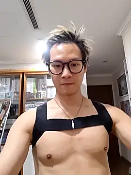 horny_slavedog webcam
