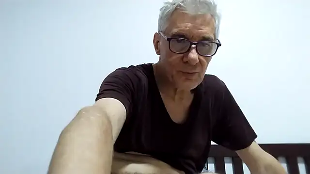 BIGUNCUTHARDCOCK webcam