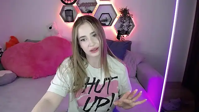 SabrinViolet webcam