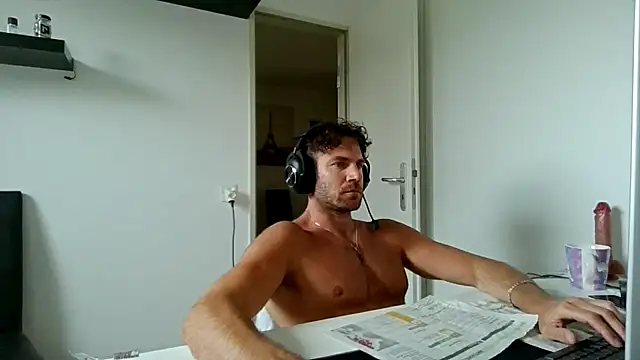 alpha-hunk webcam