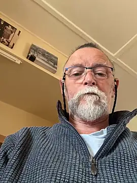 Moonraker64 webcam