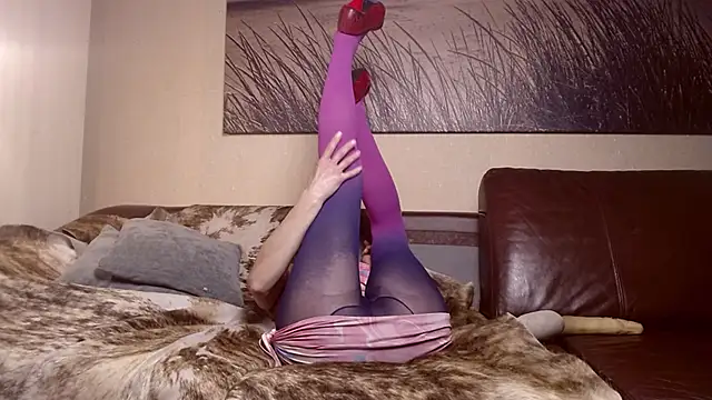 ElizabethLong webcam