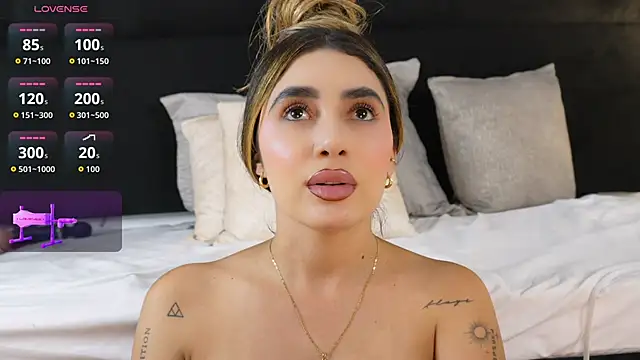 Annyy_Rosse webcam