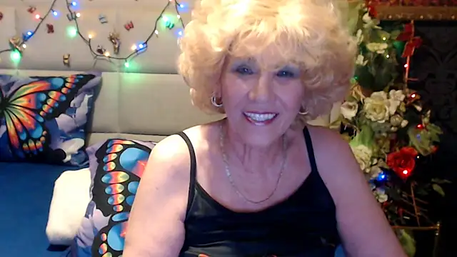 HappyWomanOn