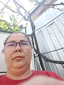 EmmaSquirt webcam