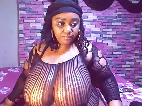 BustySavita webcam