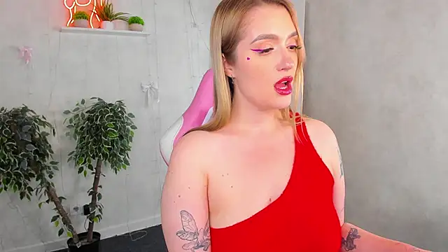 Viickie_Nelsson webcam