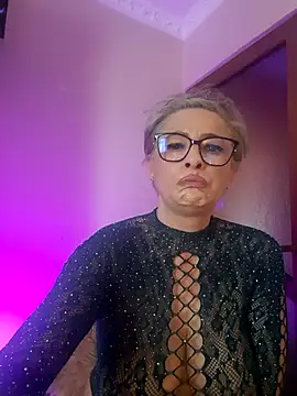 LunaBlaise webcam