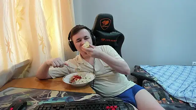 iliaskrislove webcam