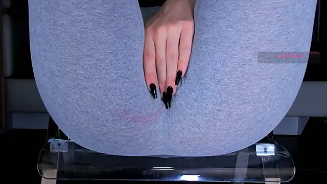 Cameltoe_squirt_inPants webcam
