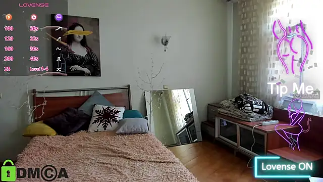 Lily_Viola webcam