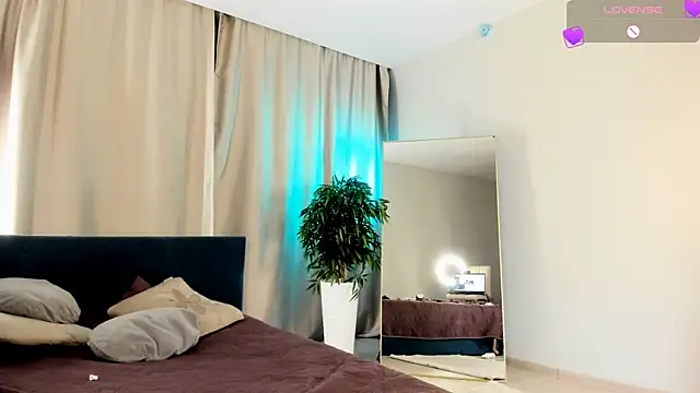 a__enigma webcam