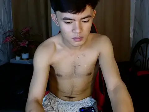 YourNaughtyTwink_69 webcam