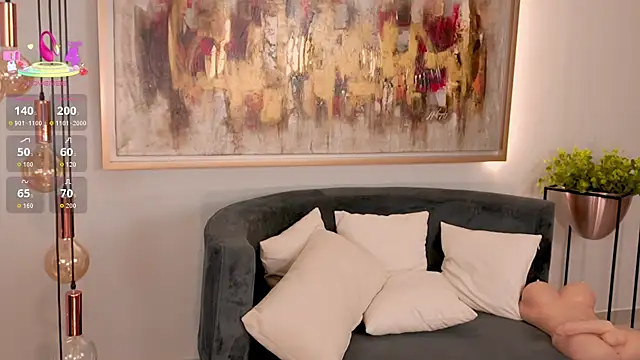 MadelineFox webcam