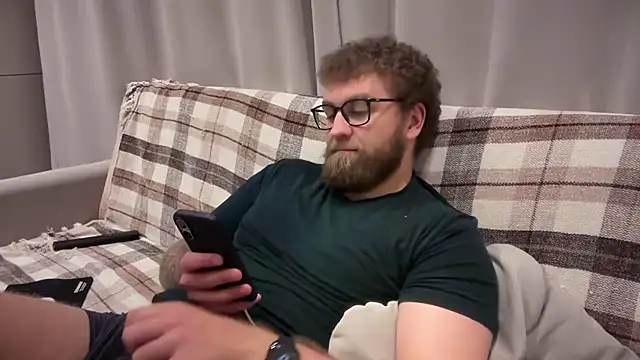 Bear_bear_ webcam