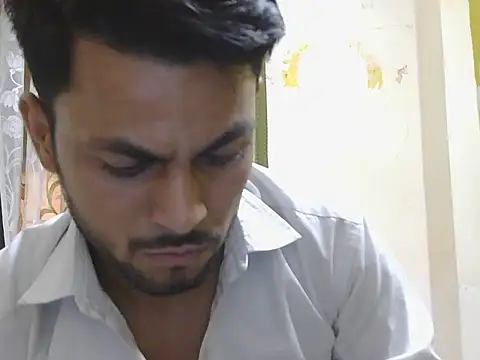 Stubborndesiboy webcam