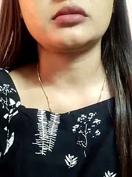 Wild-janvi webcam