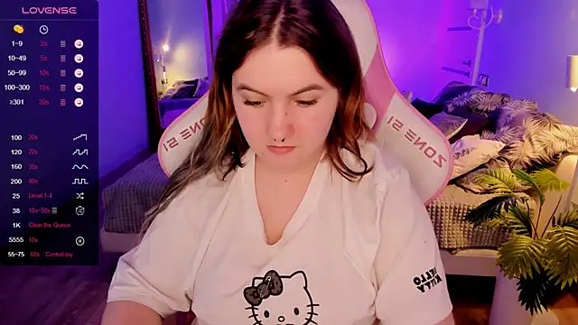 lovelyy_julia webcam
