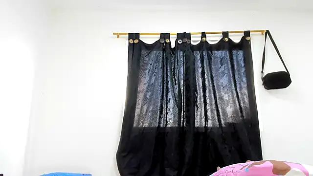 MANDY-BBW webcam