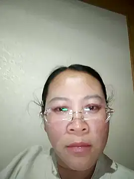 美女lymm78在线直播