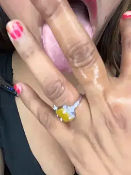 HOTTY-TINA webcam