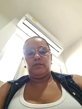 Samanta-42 webcam