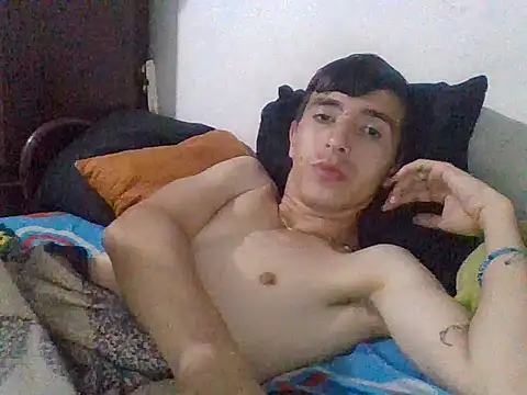 chikihottt webcam