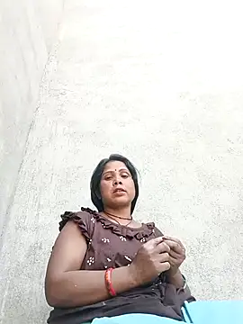 Webcam Model (Shreya_pandit)  is live.Free join now!