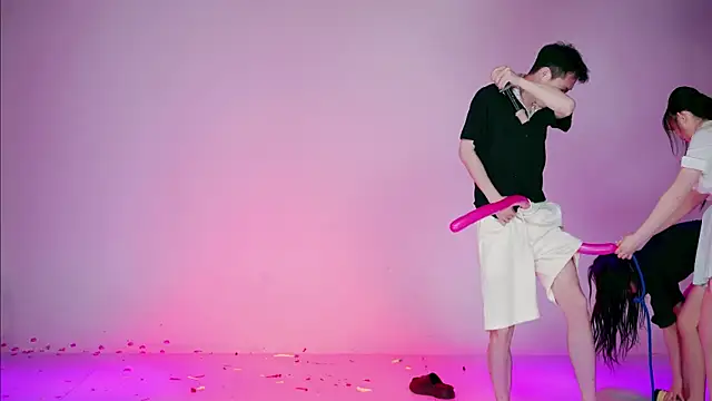 XG-002 live sex cam