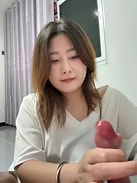 美女Mu-Mu520在线直播