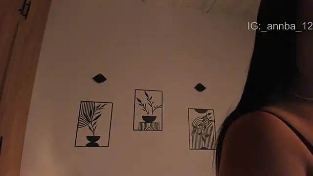 annie_barozzi webcam