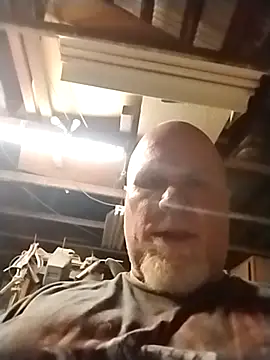 Reddog833 webcam