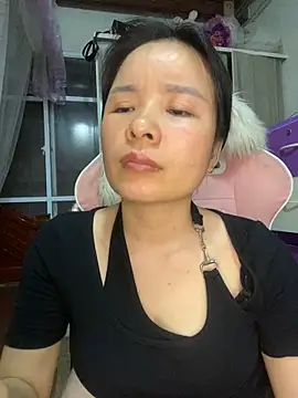 Ivy_Trix2 webcam