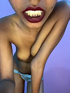 Small_Titss